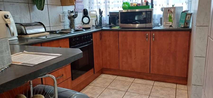 3 Bedroom Property for Sale in Oudorp North West